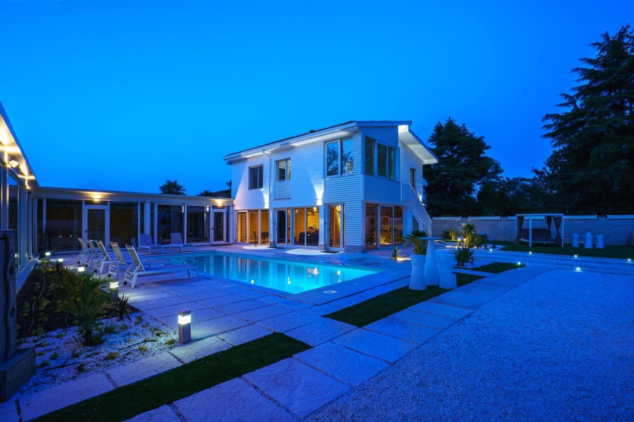 Villa Vittoria B&B - Wellness Terme di Miradolo Kültér fotó